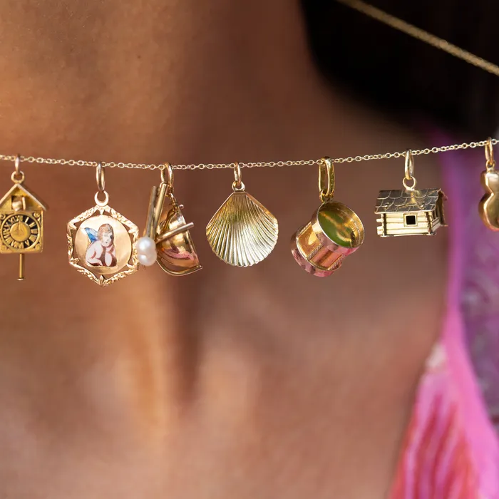 Charm Necklaces Vintage Seashell 14k Yellow Gold Charm