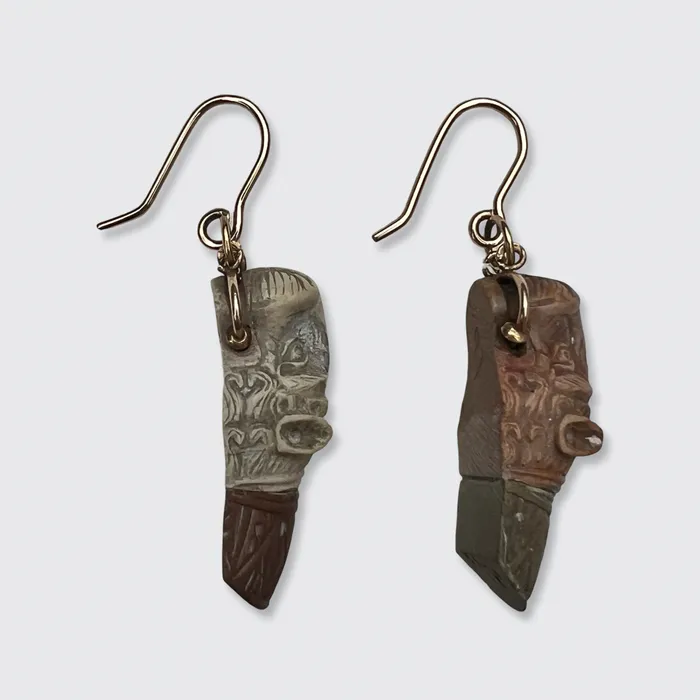 21stfinds Earrings Carved Lava Stone Lion Earrings 21stfinds Earrings Carved Lava Stone Lion Earrings