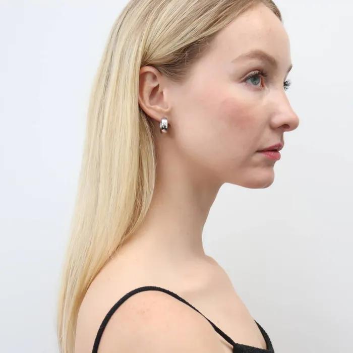 Earrings BERRICLE Dome Medium Hoop Earrings in Sterling Silver 066