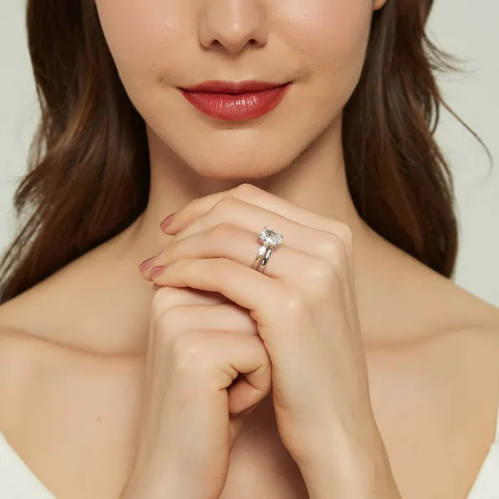 Rings BERRICLE 3Stone 25ct Oval CZ Ring Set in Sterling Silver