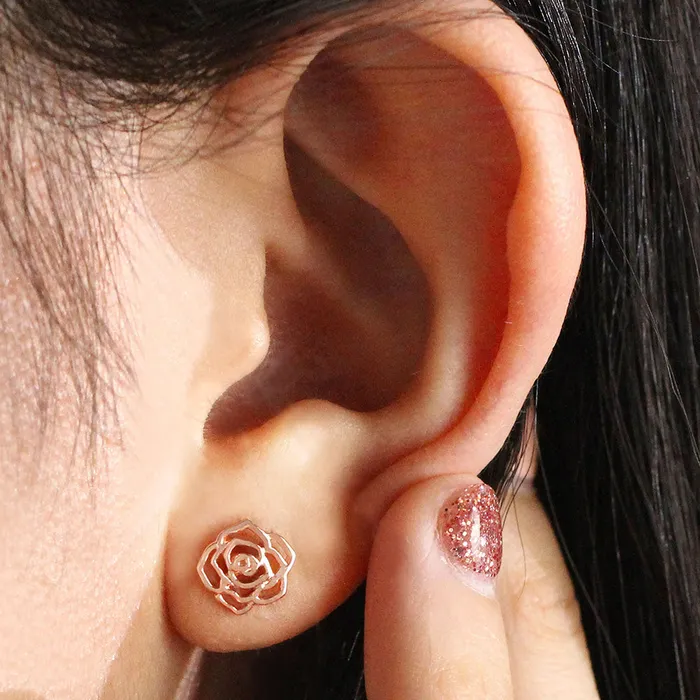 Earrings LOULOUROSE Rose Stud Earrings