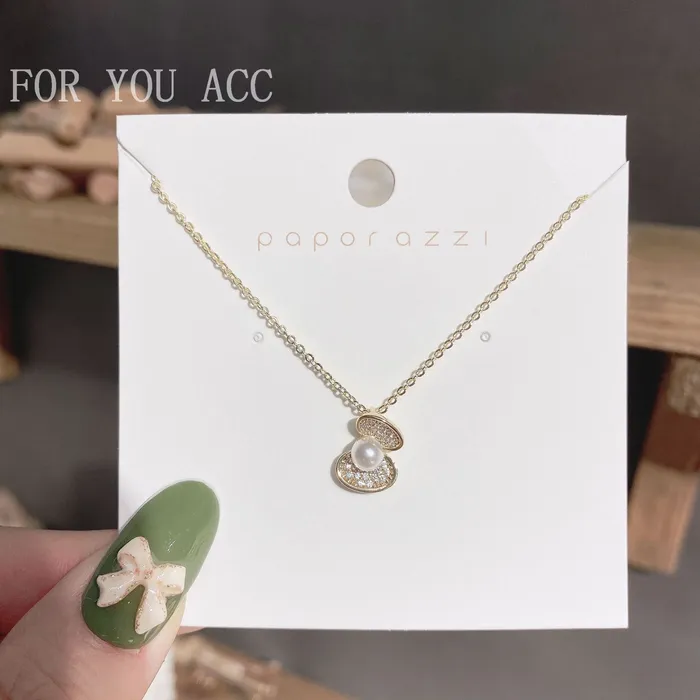 Necklaces Seashell with Pearl Pendant Necklace Refined by AnnaKaci Necklaces Seashell with Pearl Pendant Necklace Refined by AnnaKaci