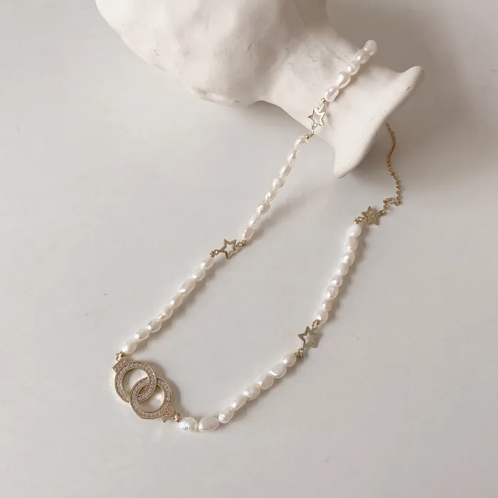 Refined by AnnaKaci Necklaces Interlocked Circles Pearl Beaded Necklace