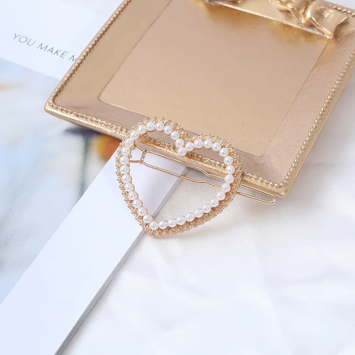 Refined by AnnaKaci Necklaces Pearl Embellished Heart Hair Pin Refined by AnnaKaci Necklaces Pearl Embellished Heart Hair Pin