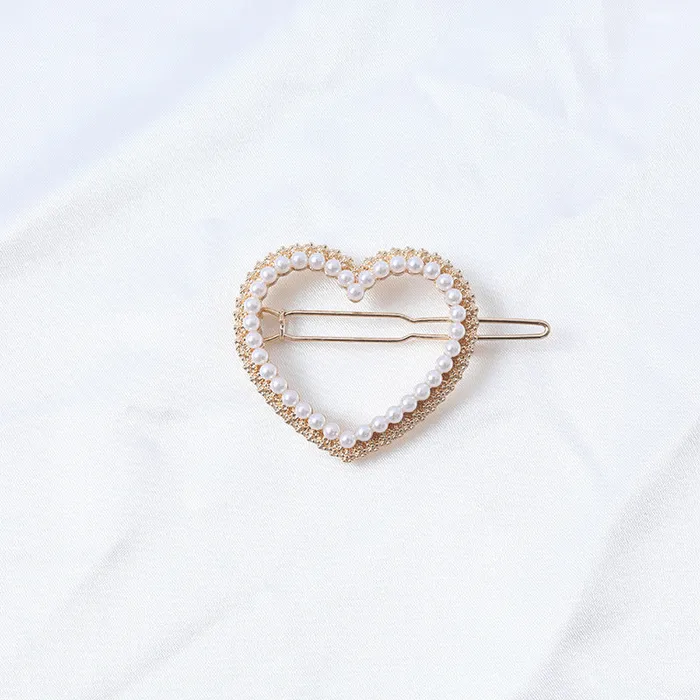 Refined by AnnaKaci Necklaces Pearl Embellished Heart Hair Pin Refined by AnnaKaci Necklaces Pearl Embellished Heart Hair Pin