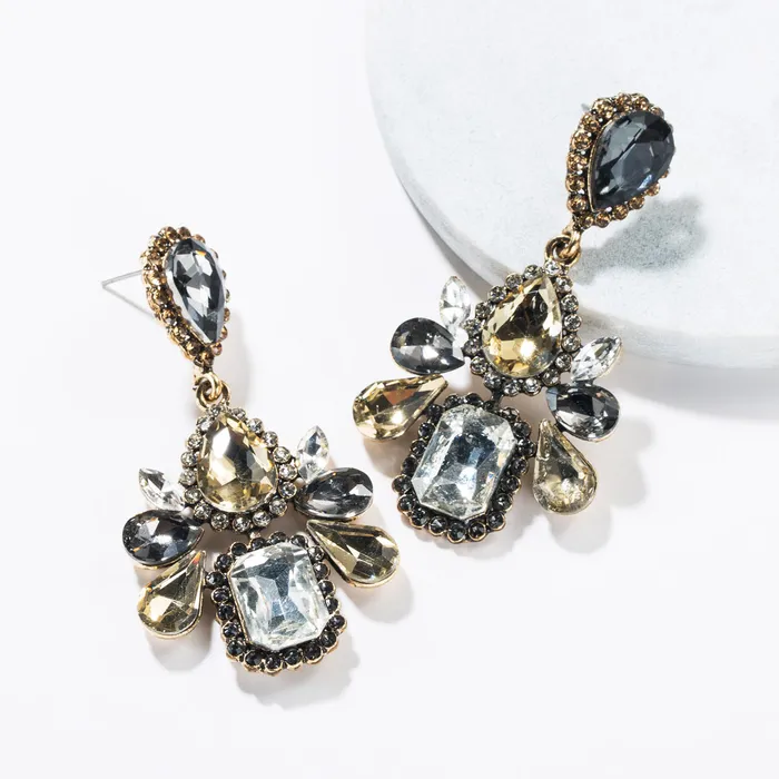 Refined by AnnaKaci Beautiful Dangle Geometric Shaped Crystals Earrings Earrings Refined by AnnaKaci Beautiful Dangle Geometric Shaped Crystals Earrings Earrings